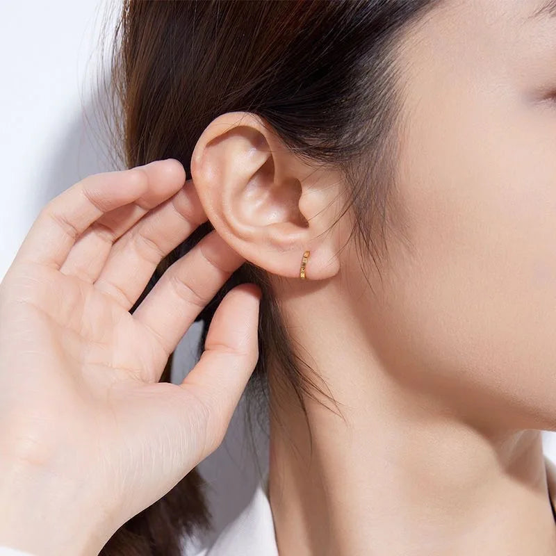 18K Gold Simple Earring  Women's