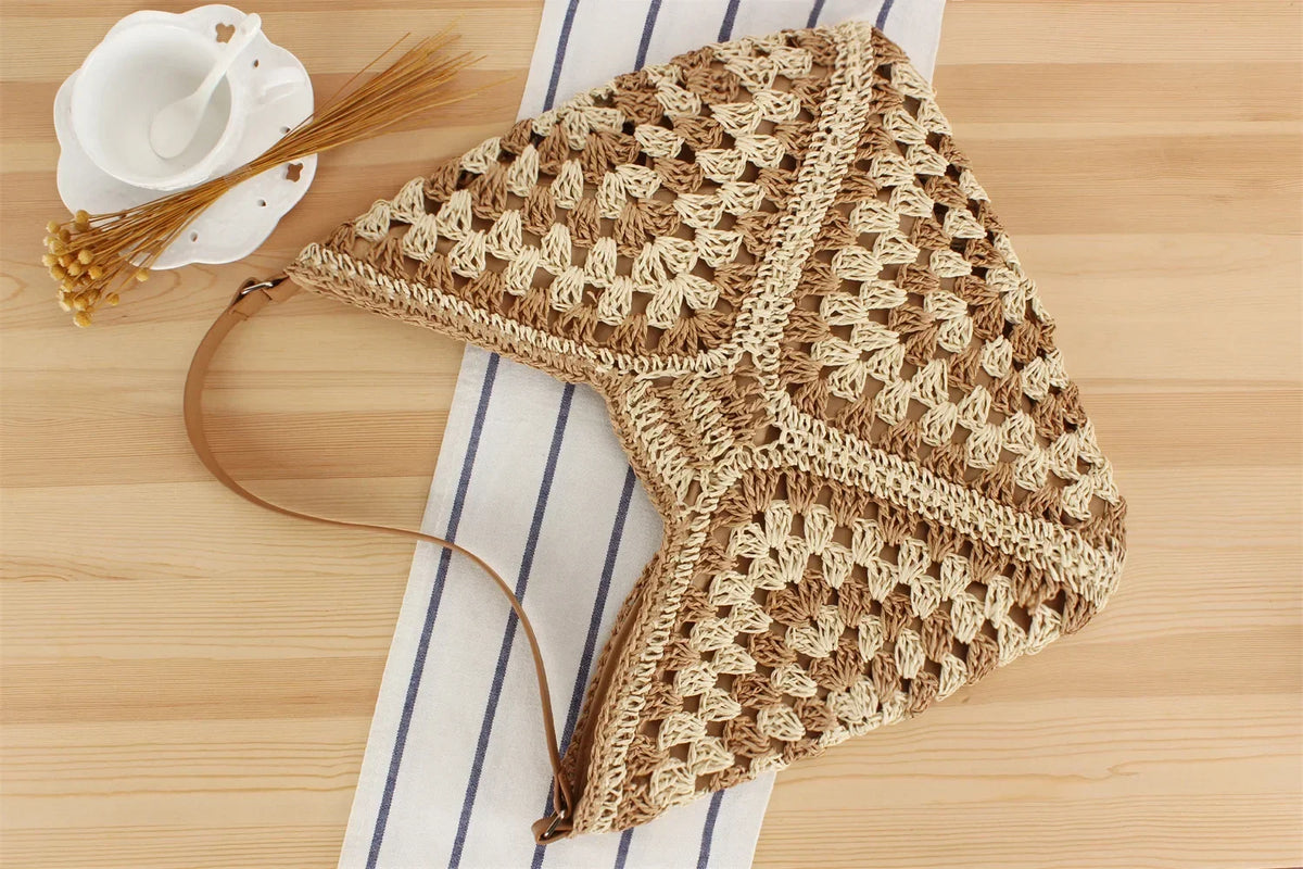 Women's retro handbag,