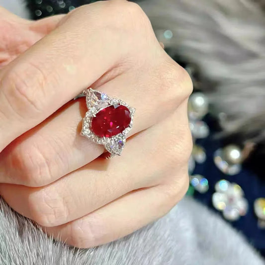 Classic and gorgeous ruby Female Ring
