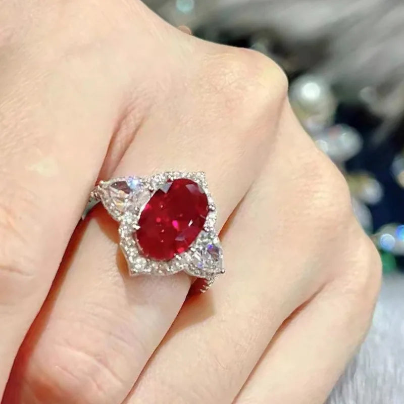 Classic and gorgeous ruby Female Ring
