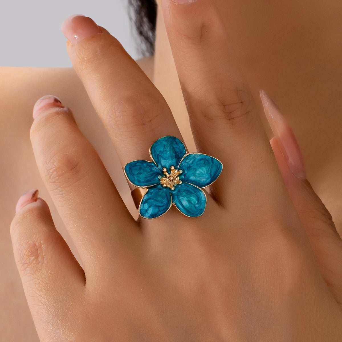 Open Ring with Flowers