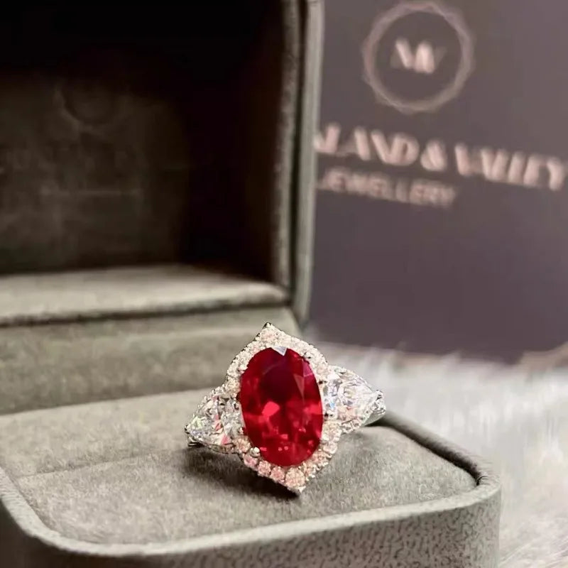 Classic and gorgeous ruby Female Ring