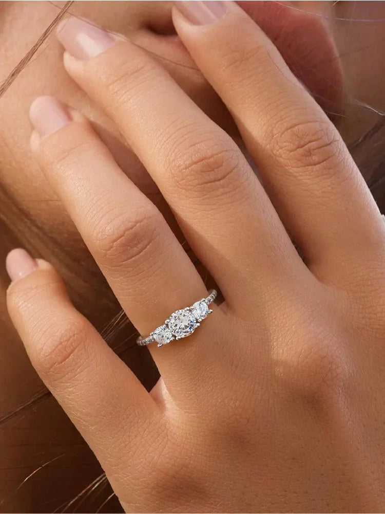 Round Zircon Ring