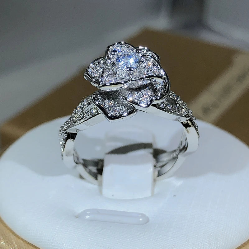 Three-Dimensional Rose Ring